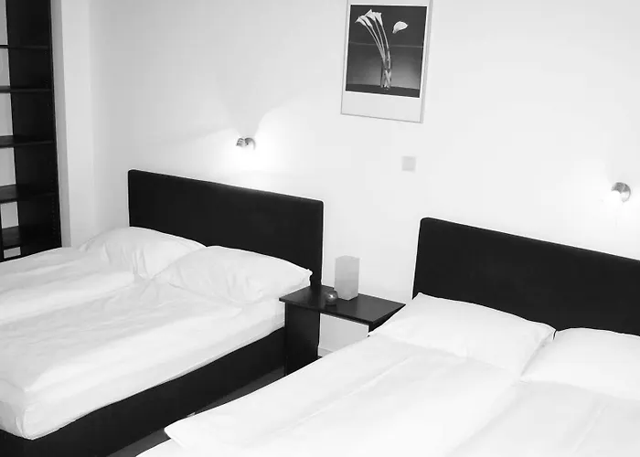 Hillinger Hotel Vienna